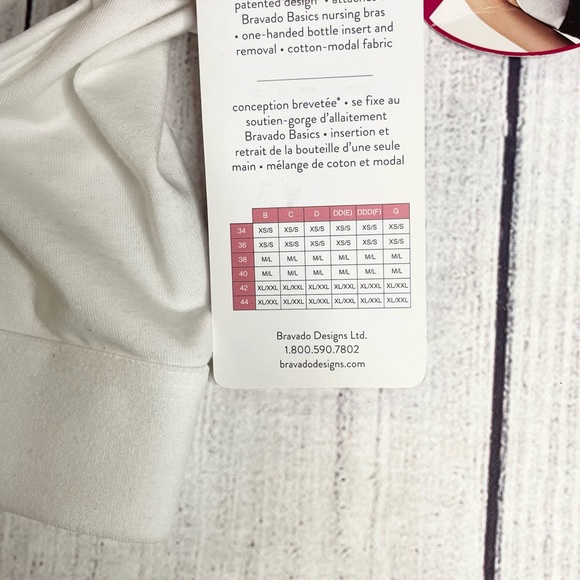 6/$20   Bravado! BASICS Clip & Go Pumping Accessory - White - Picture 11 of 13